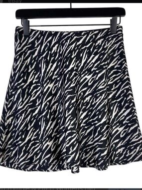 Washable Silk Satin Abercrombie & Fitch Zebra Black and White Printed mini Skirt